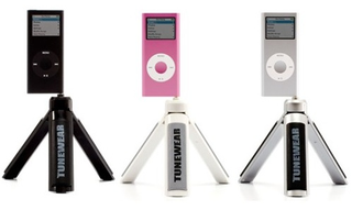 Illustration for article titled Boomtune Mini Offers Form and Function In Its Tripod Speaker